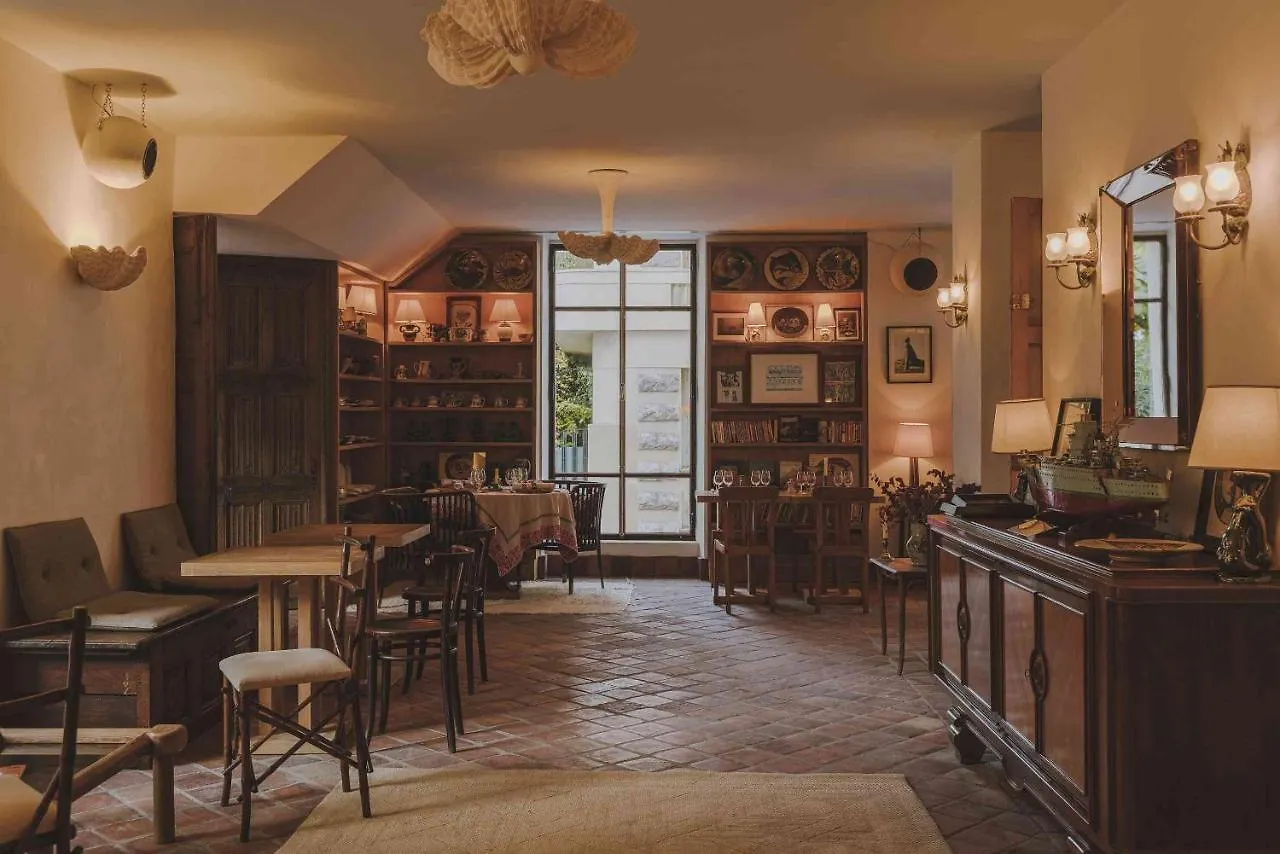 ****  Hotel Amour Nice France