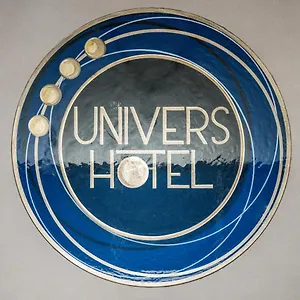 Otel Univers